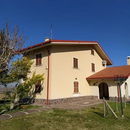 Mimosa Apartman *